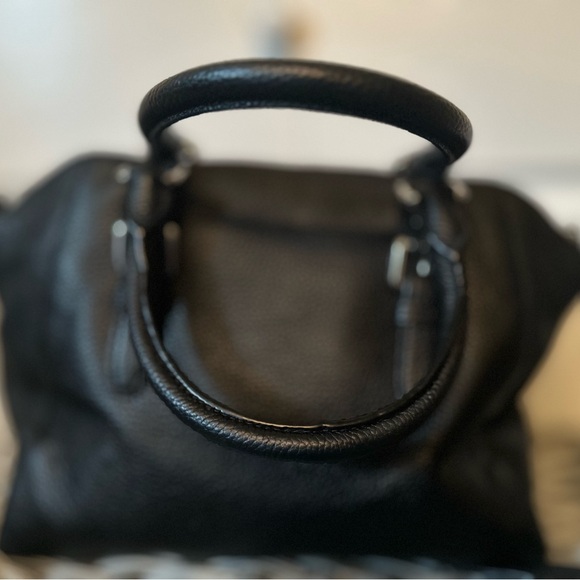 Michael Kors Ciara Satchel with removable strap- Preloved - Picture 4 of 9